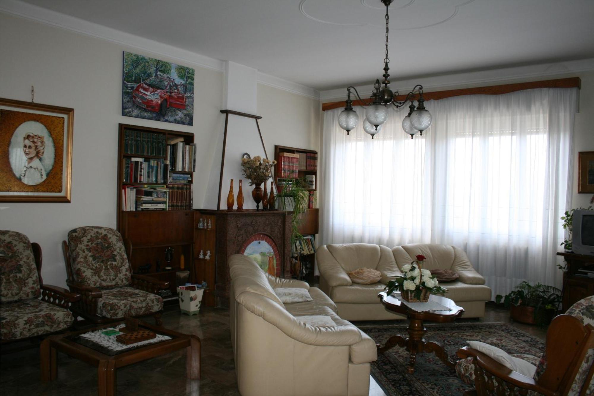 B&B Il Glicine Bedizzole Exterior photo
